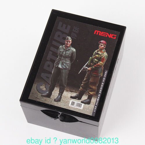 Resin Series Figures: Capture