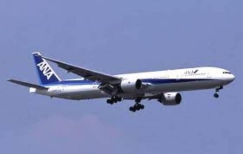 ANA B777-300
