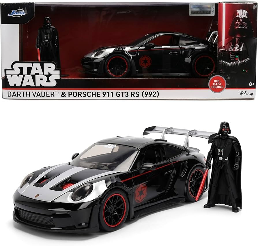 Darth Vader + Porsche 911 GT3 RS