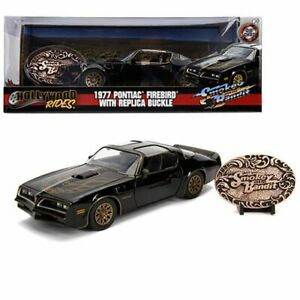 Smokey and the Bandit 1977 Pontiac Firebird w/ Belt Buckle