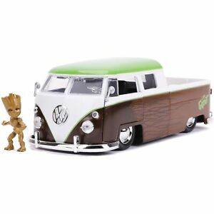 1963 VW Bus with Groot