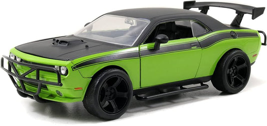 Fast & Furious: Lettys Dodge Challenger SRT8