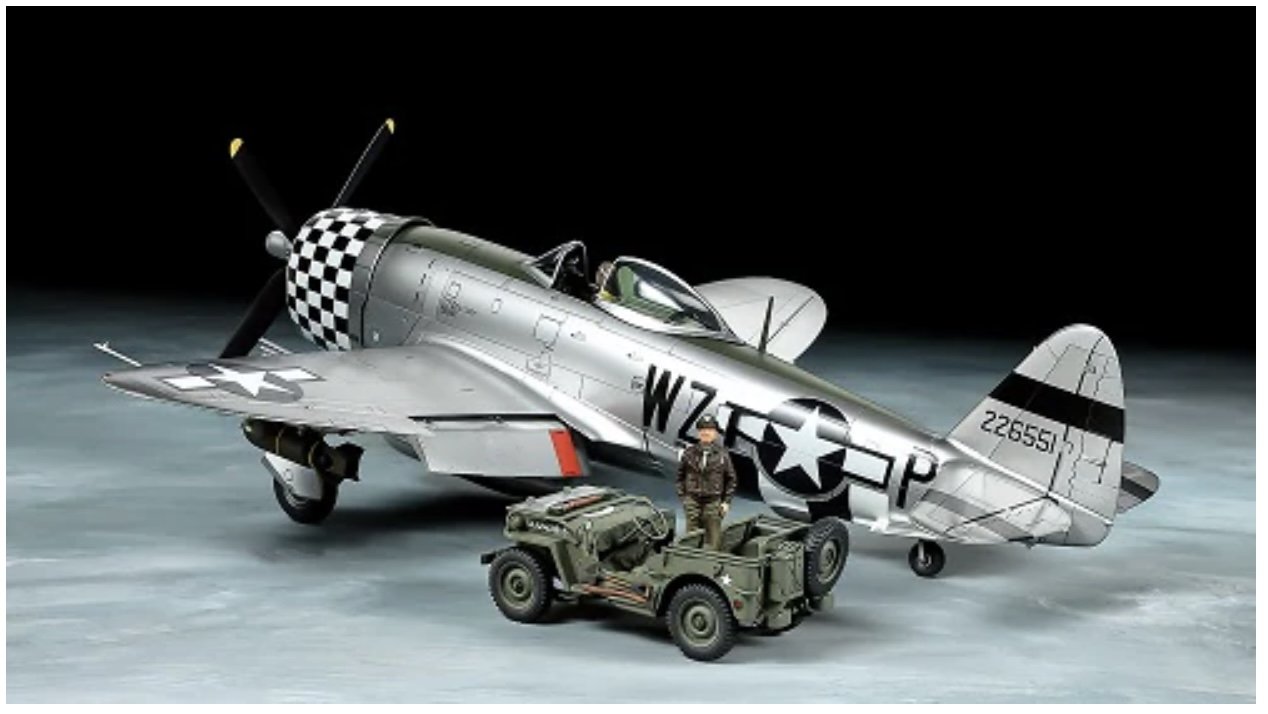 Republic P-47D Thunderbolt & 1/4t 4x4 Light Vehicle