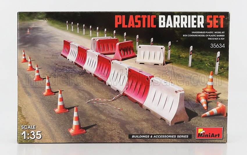 Plastic Barrier Set